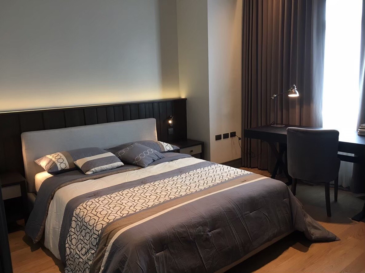 For RentCondoSukhumvit, Asoke, Thonglor : • 𝐑𝐄𝐍𝐓 • 𝐓𝐡𝐞 𝐌𝐚𝐝𝐢𝐬𝐨𝐧 • 3 𝐁𝐞𝐝  • 135 𝐒𝐪𝐦. • 100,000 • (NO-PET)  𝐋𝐢𝐧𝐞 𝐈𝐃 : 𝐕𝐚𝐬𝐬𝐢𝐥𝐲