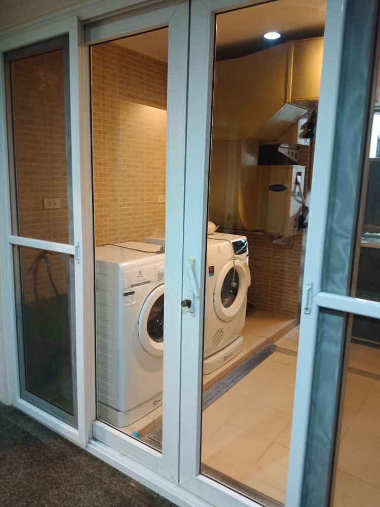 ให้เช่าคอนโดสุขุมวิท อโศก ทองหล่อ : Century Heights, 3  bed,  60000  per month