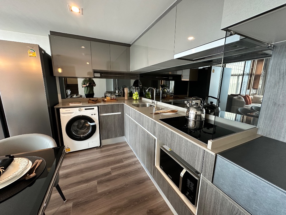 For SaleCondoRama9, Petchburi, RCA : 🔥🔥 𝙁𝙊𝙍 𝙎𝘼𝙇𝙀 🔥🔥: 𝐅𝐮𝐥𝐥𝐲 𝐅𝐮𝐫𝐧𝐢𝐬𝐡𝐞𝐝 𝐒𝐭𝐮𝐝𝐢𝐨 𝟓.𝟏𝟗 𝐌𝐁 𝑰𝑫𝑬𝑶 𝑹𝑨𝑴𝑨𝟗 𝑨𝑺𝑶𝑲𝑬 ,𝟑𝟐.𝟖𝟑 𝐬𝐪.𝐦. Contact Khun Nat 𝟎𝟗𝟓𝟗𝟒𝟏𝟓𝟗𝟗𝟗