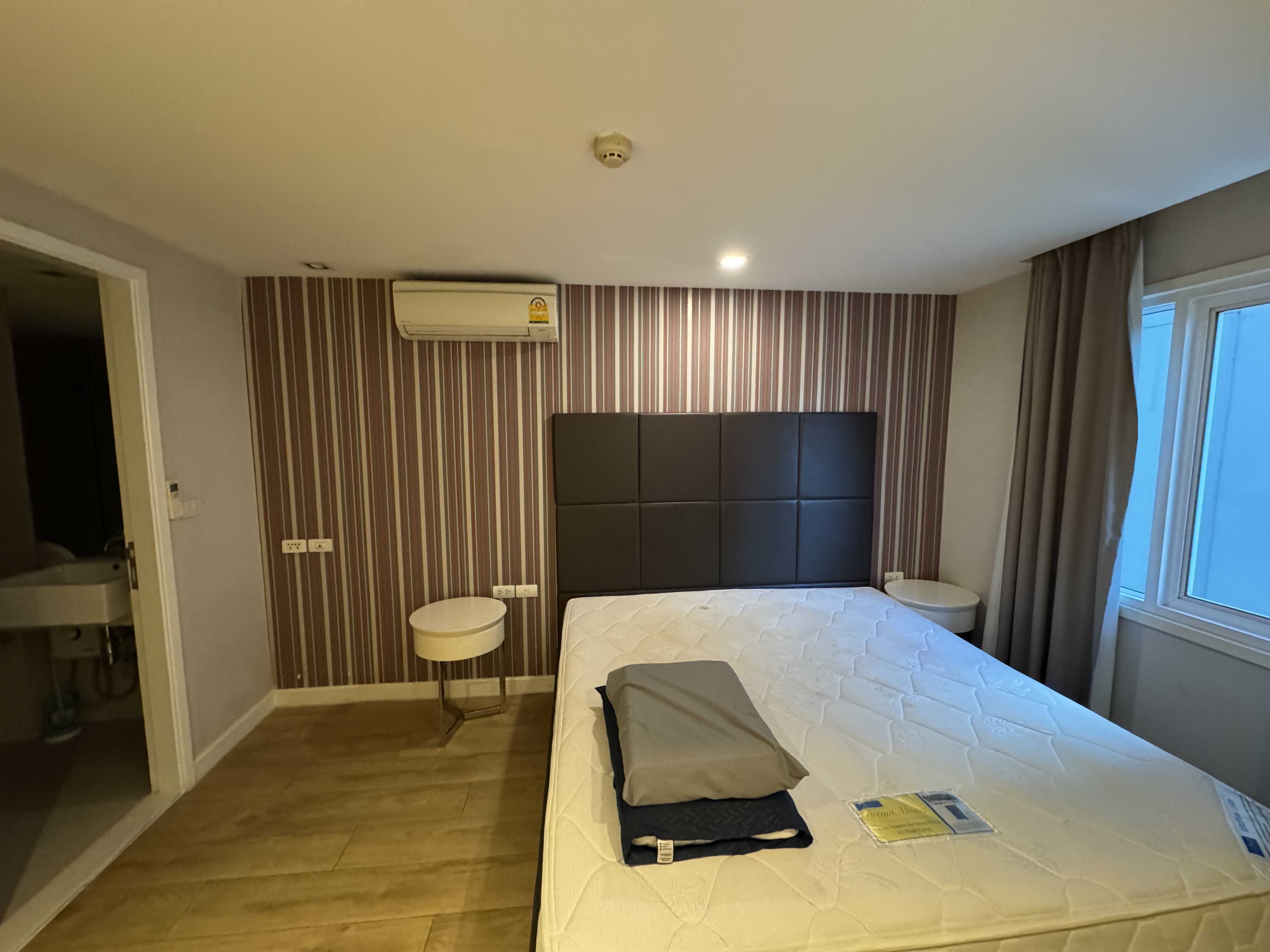 For RentCondoSukhumvit, Asoke, Thonglor : Lenice Ekamai, 2 bed, 33000 per month