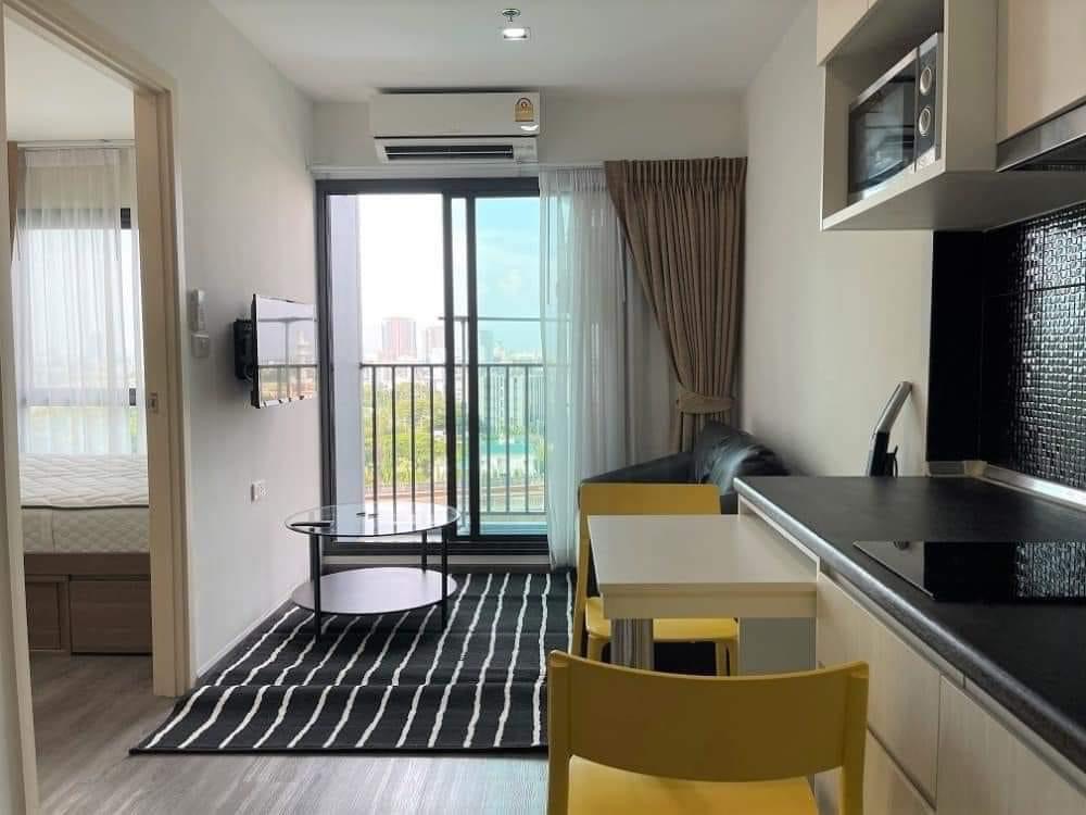 For RentCondoPattanakan, Srinakarin : For rent 🔥 Rich Park @ Triple Station, 11th floor, price 12,000 baht, vacant and ready to move in ✨🌈🚝 Near Airport Link Hua Mak