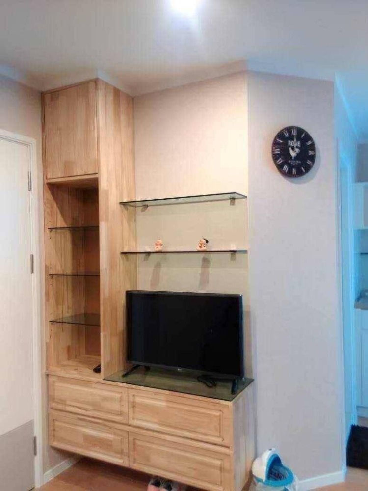 For RentCondoPattanakan, Srinakarin : For rent: Lumpini Place Srinakarin - Hua Mak Station, 8th floor, size 26 sq m, price 10,000 baht, has a washing machine, ready to move in on 15 October, accepting reservations📌