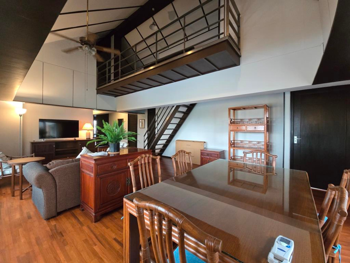 For RentAri,Anusaowaree : Low-rise apartment, area 200 sq m., 3 bedrooms, loft room 10-15min walk from BTS Ari