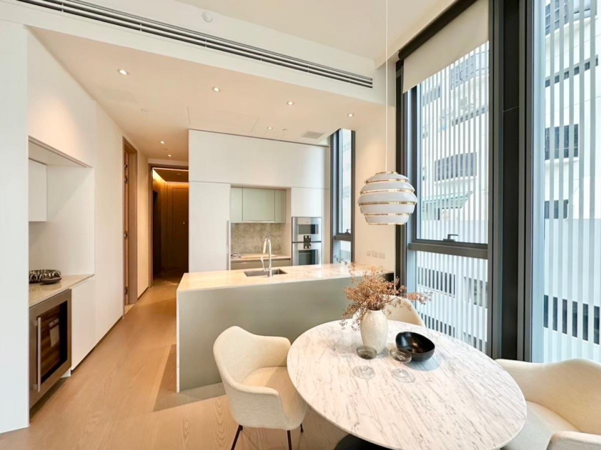 ขายคอนโดวิทยุ ชิดลม หลังสวน : 📍Scope Langsuan (สโคป หลังสวน) ขนาด 85 Sq.m 1 bed  / 44 MB ติดต่อ 086-795-9997