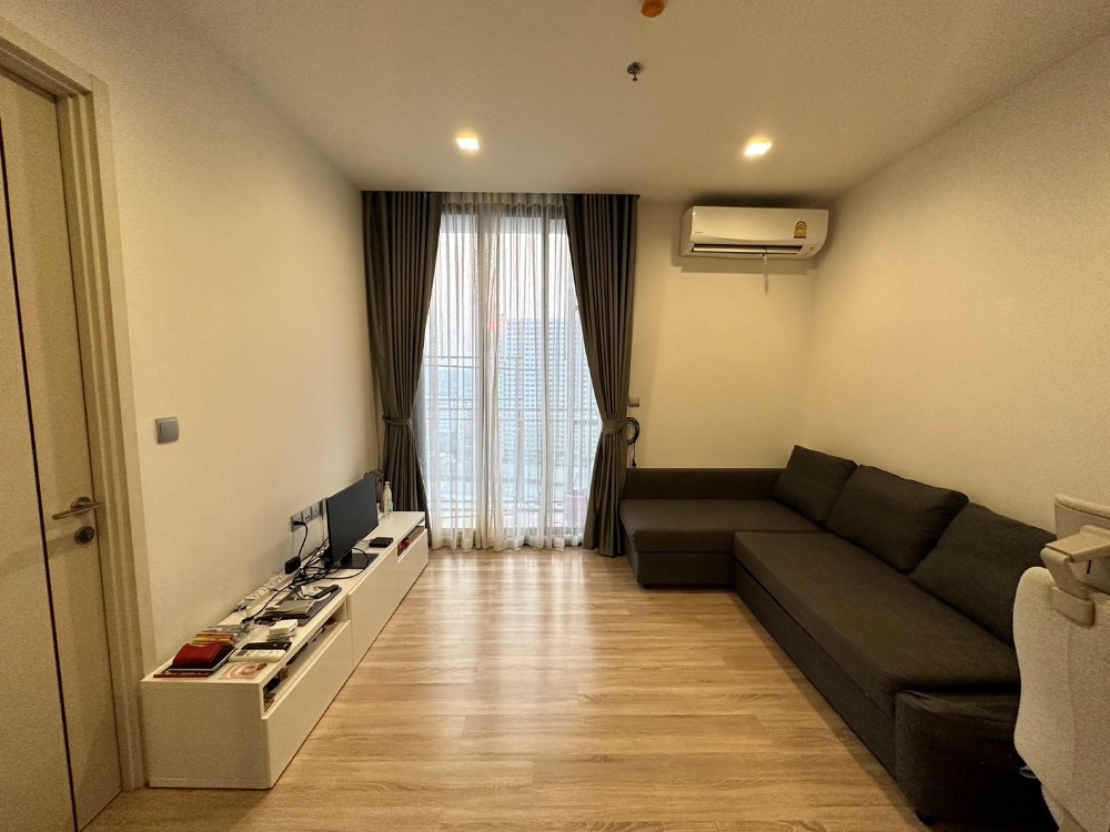 For SaleCondoSapankwai,Jatujak : Urgent sale! THE LINE Phahol - Pradipat, good location, corner room, very good price, owner lives there himself, never rented out, dont miss out!