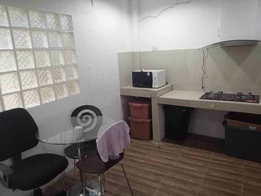 ขายอาคารพาณิชย์แจ้งวัฒนะ เมืองทอง : อาคารพาณิชย์ 3 ชั้น ต.บ้านใหม่ อ.ปากเกร็ด ทำเลค้าขาย ราคาต่ำกว่าทุน