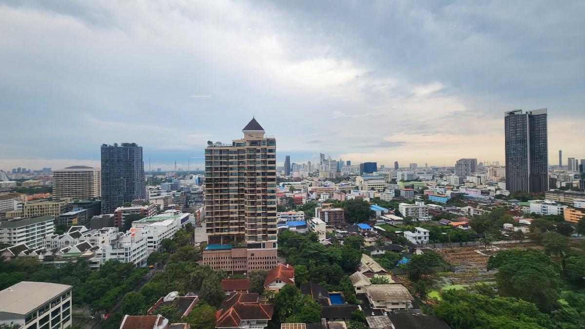 ให้เช่าคอนโดสาทร นราธิวาส : The Reserve Sathorn | ให้เช่า 1 ห้องนอน สุดพรีเมี่ยม น่าอยู่ ใจกลางสวนพลู ตกแต่งเรียบง่าย ทำเลสะดวก