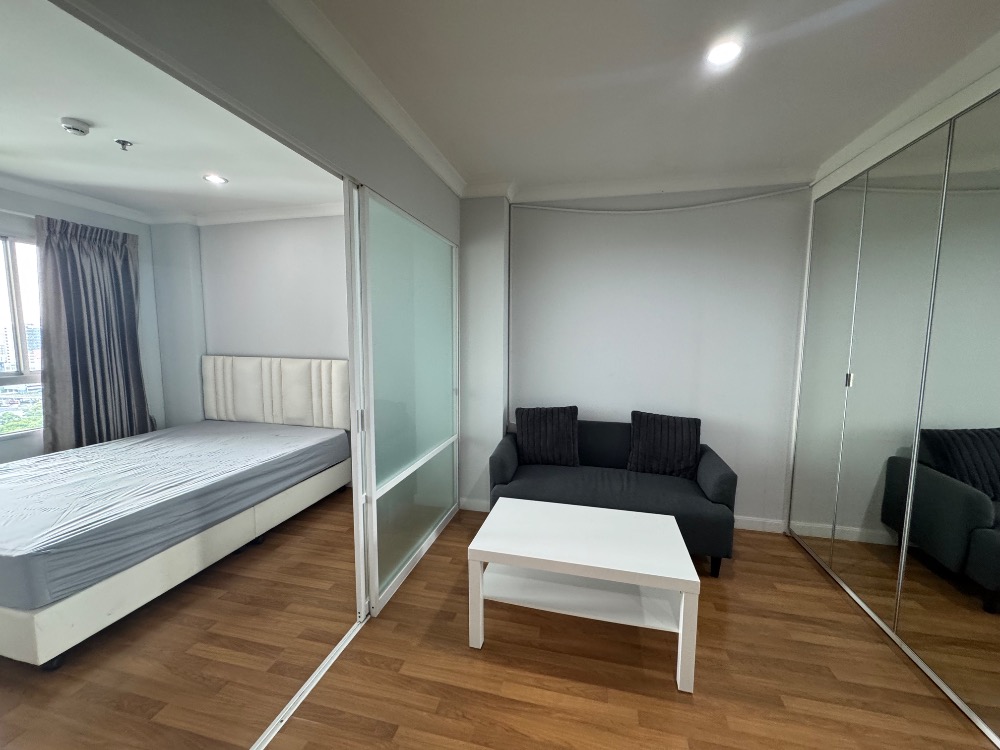 ให้เช่าคอนโดพระราม 9 เพชรบุรีตัดใหม่ RCA : RENT !! Condo Lumpini Place, MRT Rama 9, 1 Bed, Tower C, Floor 23, 34 sq.m., 14,000 Baht