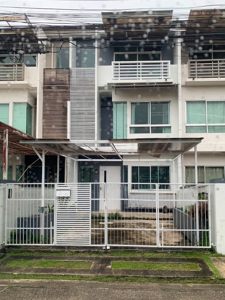For SaleTownhomePattanakan, Srinakarin : Townhome, new house, Rama 9 - Srinakarin / 3 bedrooms (for sale), Baan Mai Rama 9 - Srinakarin / Townhome 3 Bedrooms (FOR SALE) JANG241