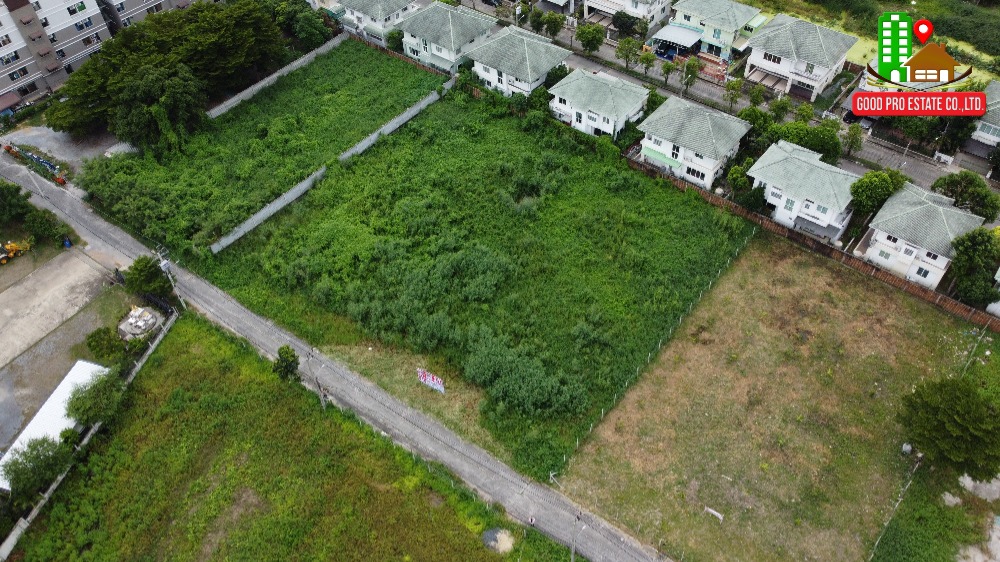 ขายที่ดินมีนบุรี-ร่มเกล้า : ที่ดินถมแล้ว, แปลงสวย, ติดถนนคอนกรีต, ทำเลดี, 1-3-56.7 ไร่, ถนนร่มเกล้า มีนบุรี กรุงเทพ, อยู่ใกล้ชุมชน และ โครงการหมู่บ้าน, อยู่ในโซนผังสีเหลือง ทำธุรกิจได้หลายประเภท