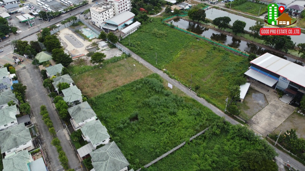 ขายที่ดินมีนบุรี-ร่มเกล้า : ที่ดินถมแล้ว, แปลงสวย, ติดถนนคอนกรีต, ทำเลดี, 1-3-56.7 ไร่, ถนนร่มเกล้า มีนบุรี กรุงเทพ, อยู่ใกล้ชุมชน และ โครงการหมู่บ้าน, อยู่ในโซนผังสีเหลือง ทำธุรกิจได้หลายประเภท