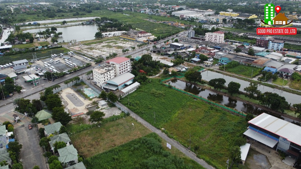 ขายที่ดินมีนบุรี-ร่มเกล้า : ที่ดินถมแล้ว, แปลงสวย, ติดถนนคอนกรีต, ทำเลดี, 1-3-56.7 ไร่, ถนนร่มเกล้า มีนบุรี กรุงเทพ, อยู่ใกล้ชุมชน และ โครงการหมู่บ้าน, อยู่ในโซนผังสีเหลือง ทำธุรกิจได้หลายประเภท