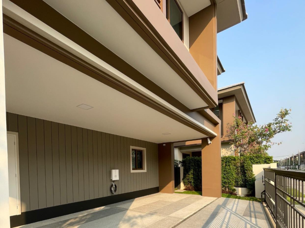 ขายบ้านพัฒนาการ ศรีนครินทร์ : ขายบ้านหรูแต่งครบพร้อมผู้เช่า บุราสิริ กรุงเทพกรีฑา ทำเลทองของนักลงทุน ใกล้ รร นานาชาติ