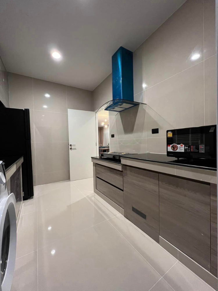 ขายบ้านพัฒนาการ ศรีนครินทร์ : ขายบ้านหรูแต่งครบพร้อมผู้เช่า บุราสิริ กรุงเทพกรีฑา ทำเลทองของนักลงทุน ใกล้ รร นานาชาติ