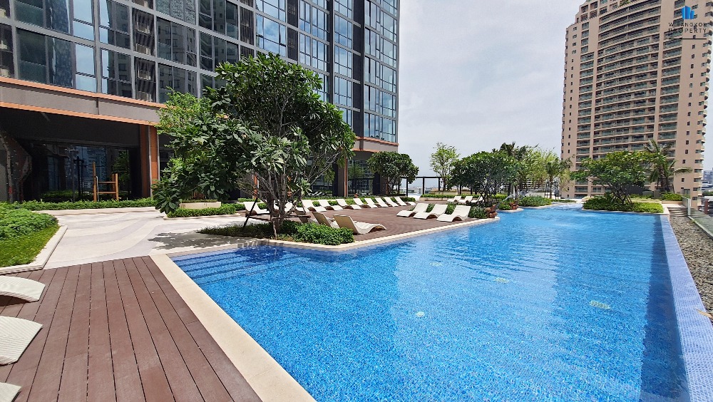 For SaleCondoSathorn, Narathiwat : Hi-end Condo for sale, Supalai Icon Sathorn, 3-Bed, 3-Bath, 115 sq m., Fully-Decorated, swimming pool view, very beautiful, in the heart of Sathorn