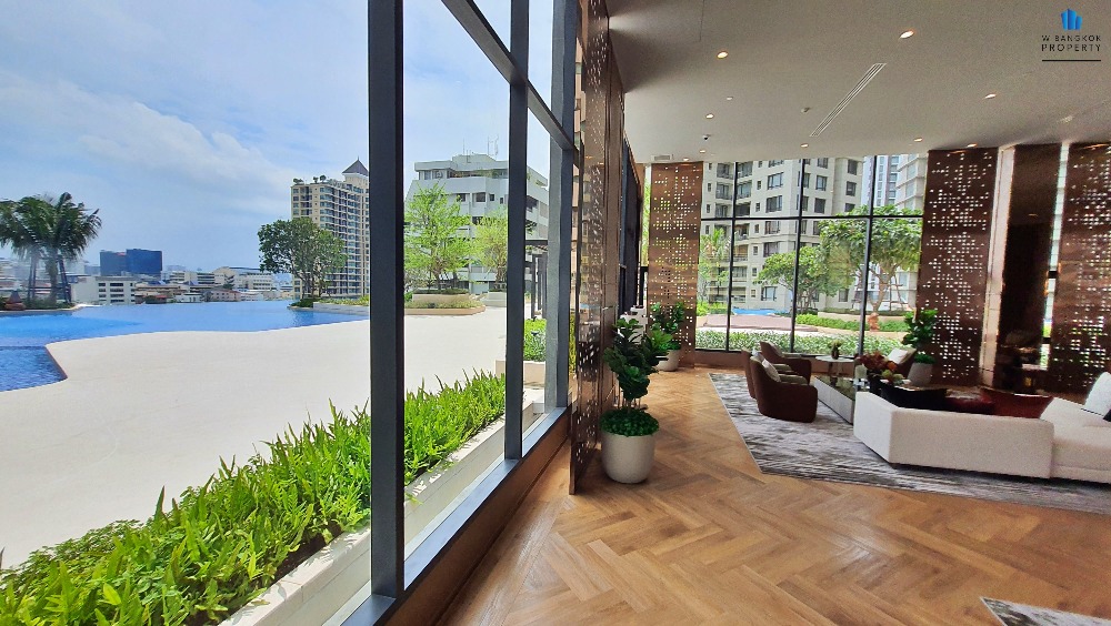 For SaleCondoSathorn, Narathiwat : Hi-end Condo for sale, Supalai Icon Sathorn, 3-Bed, 3-Bath, 115 sq m., Fully-Decorated, swimming pool view, very beautiful, in the heart of Sathorn