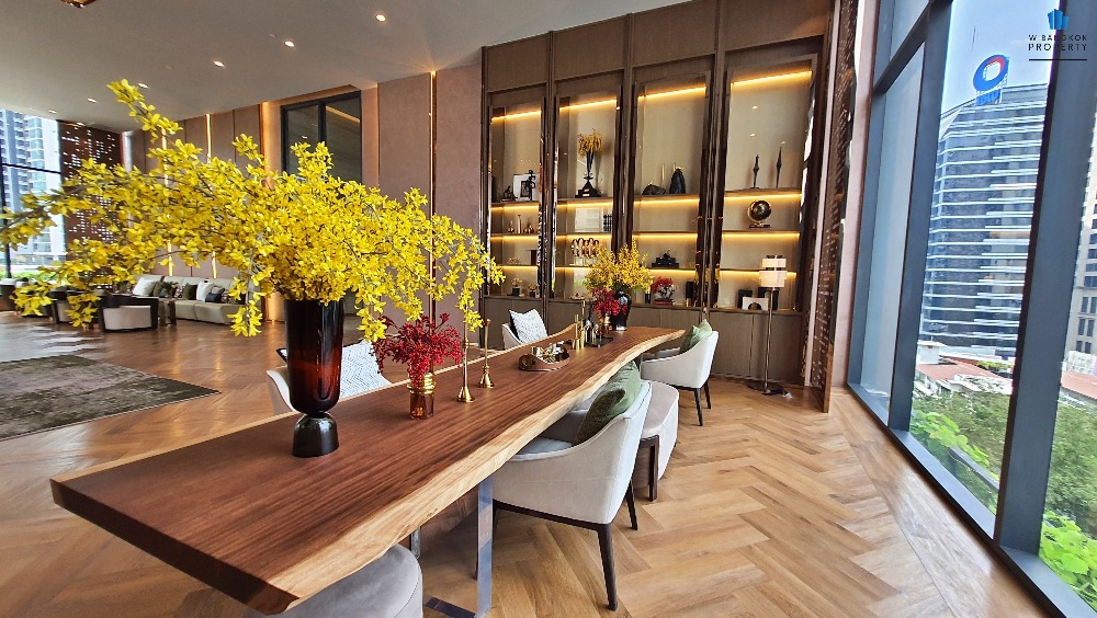 For SaleCondoSathorn, Narathiwat : Hi-end Condo for sale, Supalai Icon Sathorn, 3-Bed, 3-Bath, 115 sq m., Fully-Decorated, swimming pool view, very beautiful, in the heart of Sathorn