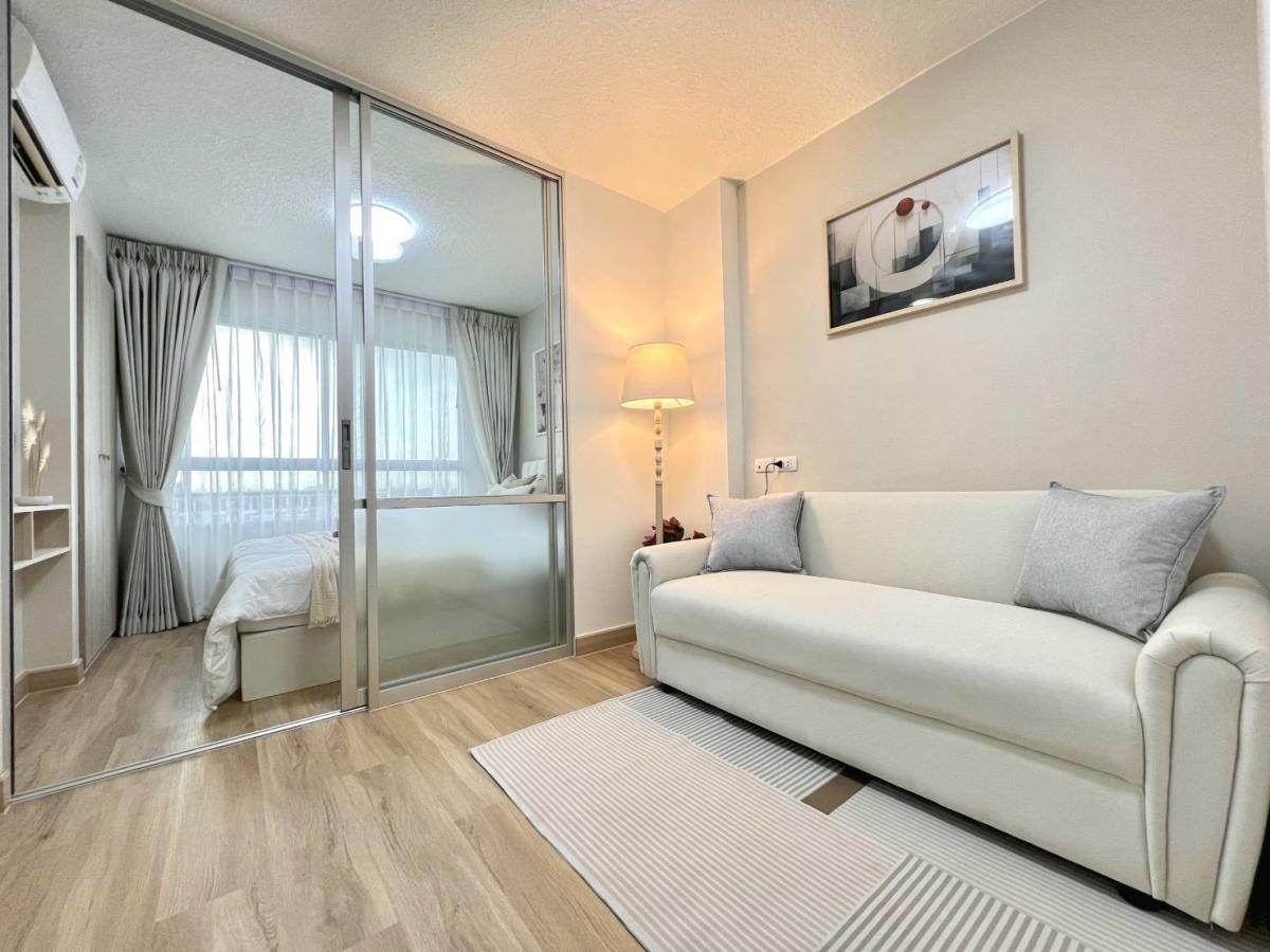 For SaleCondoLadkrabang, Suwannaphum Airport : ⚠️Huh? [[💥Installment 5,000.-💥]] Installment is cheaper. Why rent?? ((🏡Lumpini Ville On Nut-Lat Krabang 2)) Newly decorated 🎁With electrical appliances, full furniture in the room. Hurry up and be the owner before anyone else. ☎️Contact us now🎉🎉🎉