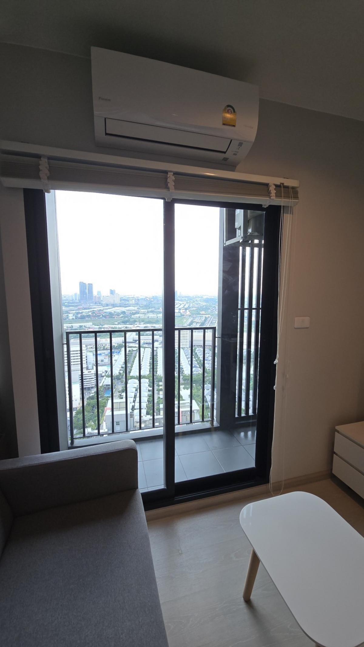 For RentCondoPattanakan, Srinakarin : Beautiful room, high floor, for rent, 1 bedroom, 1 bathroom, New Noble Srinakarin Lasalle
