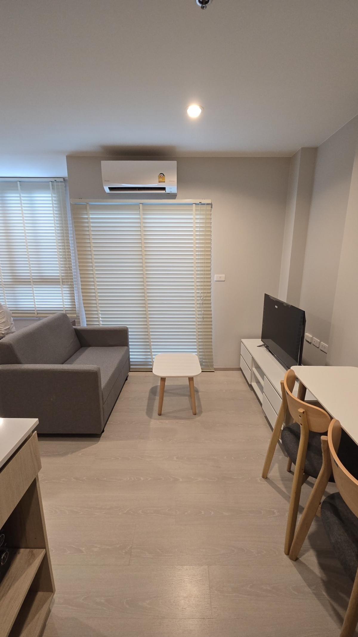 For RentCondoPattanakan, Srinakarin : Beautiful room, high floor, for rent, 1 bedroom, 1 bathroom, New Noble Srinakarin Lasalle