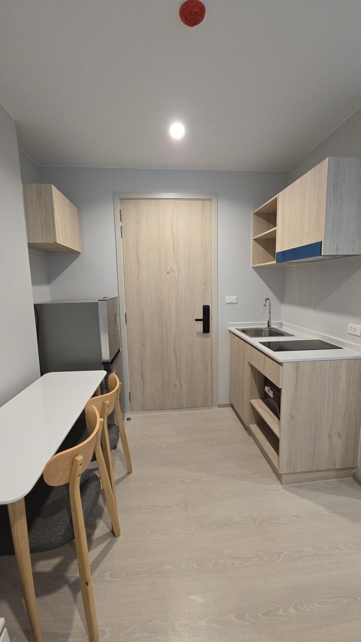 For RentCondoPattanakan, Srinakarin : Beautiful room, high floor, for rent, 1 bedroom, 1 bathroom, New Noble Srinakarin Lasalle