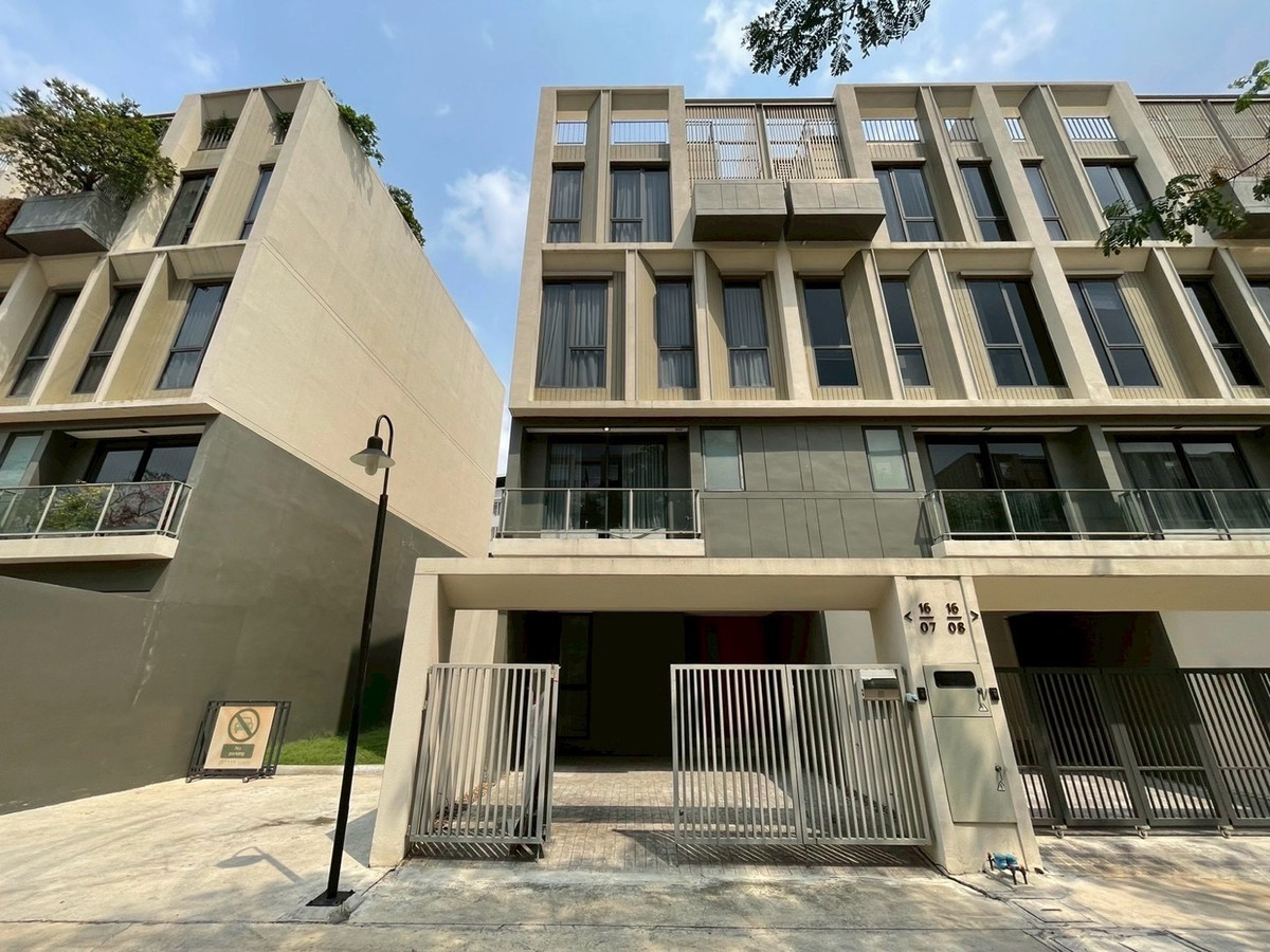 ขายทาวน์โฮมลาดพร้าว101 แฮปปี้แลนด์ : เธอ ลาดพร้าว 93