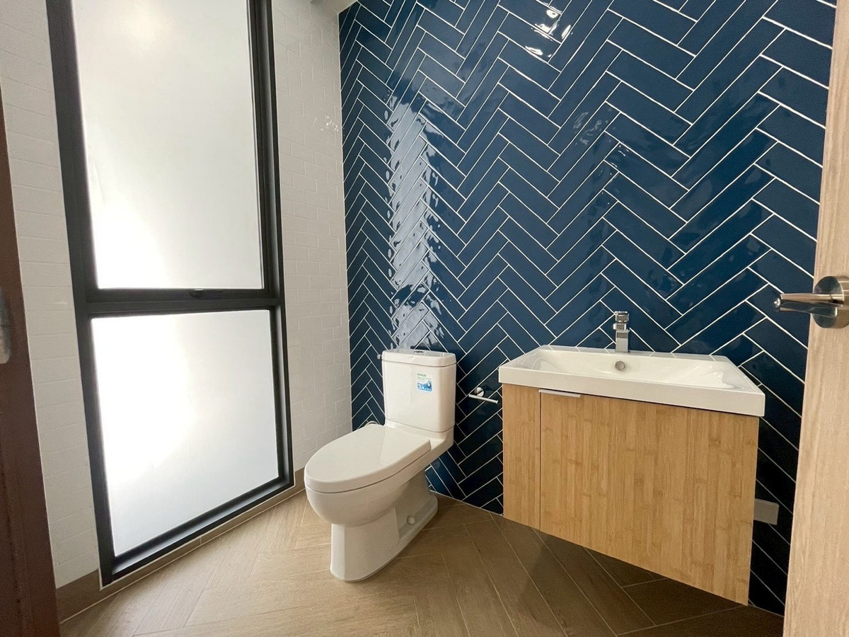 For SaleTownhomeLadprao101, Happy Land, The Mall Bang Kapi : 🔥 Loss Sale – Only 15.79 MB, Luxury  Townhouse with Private elevator - THER LADPRAO 93