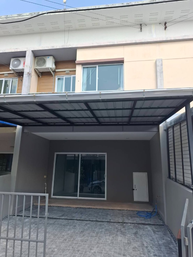 For SaleTownhomePattanakan, Srinakarin : P-1239 Urgent sale/rent, Townhome, Villette Light Village, Phatthanakan 38