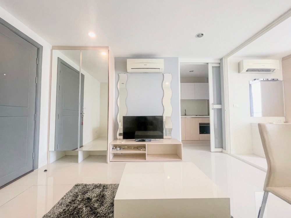 ขายคอนโดพัฒนาการ ศรีนครินทร์ : S-ELMS111 ขาย คอนโด อิลีเม้นท์ ศรีนครินทร์ ชั้น7 ตึก6 วิวเมือง 37ตรม. 1นอน 1น้ำ 2.19 ล้าน 064-959-8900