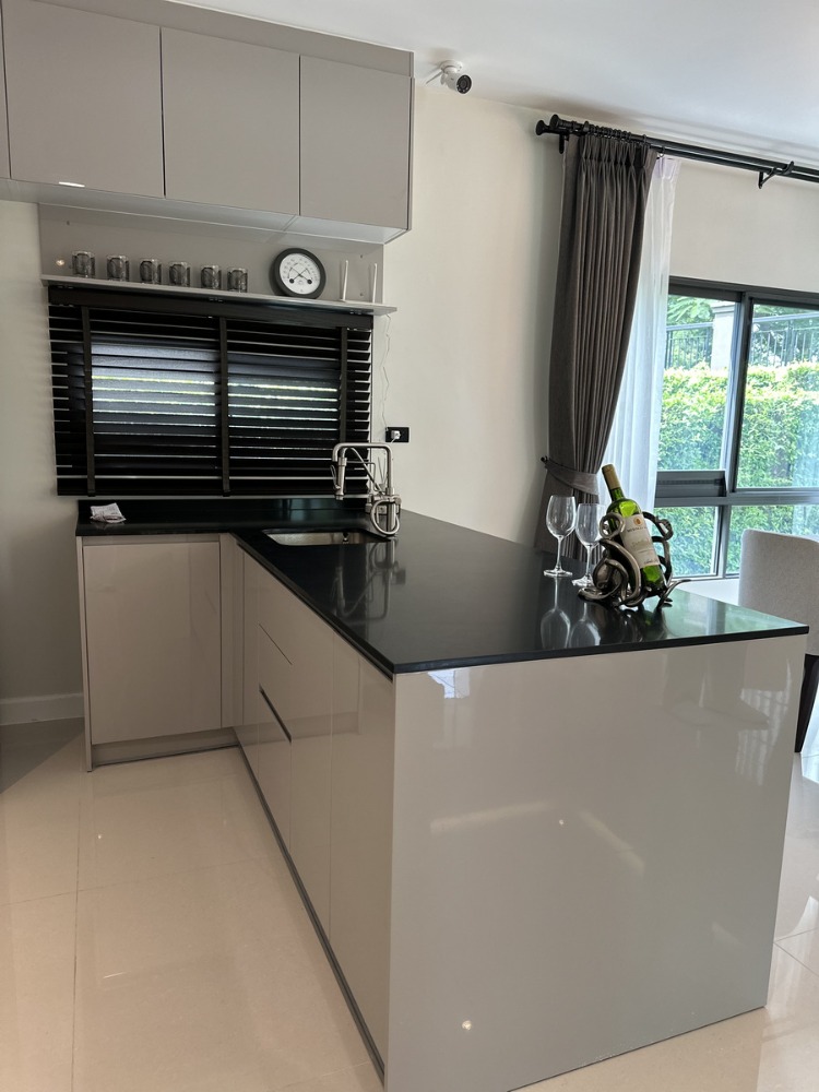 For SaleHousePathum Thani,Rangsit, Thammasat : For sale: Luxury detached house, SETTHSIRI Krungthep - Pathumthani project, Setthasiri