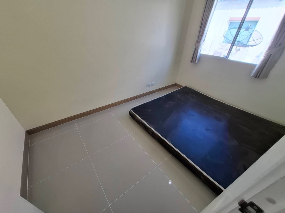 For RentTownhomePattanakan, Srinakarin : P-1239 Urgently for rent, Townhome, Villette Light Village, Phatthanakan 38, ready to move in