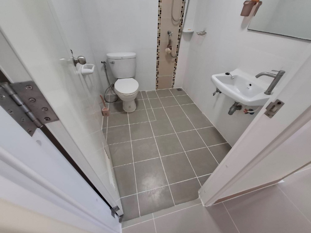 For RentTownhomePattanakan, Srinakarin : P-1239 Urgently for rent, Townhome, Villette Light Village, Phatthanakan 38, ready to move in