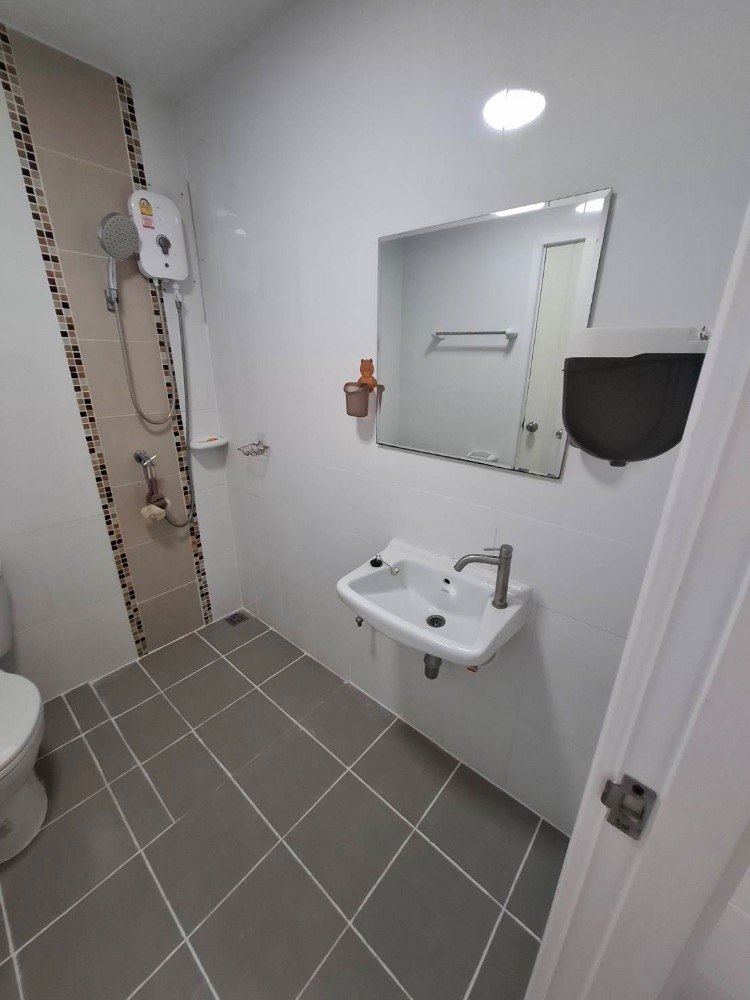 For RentTownhomePattanakan, Srinakarin : P-1239 Urgently for rent, Townhome, Villette Light Village, Phatthanakan 38, ready to move in