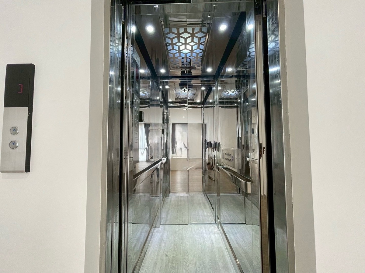 For SaleTownhomeLadprao101, Happy Land, The Mall Bang Kapi : 🔥 Loss Sale – Only 15.79 MB, Luxury  Townhouse with Private elevator - THER LADPRAO 93