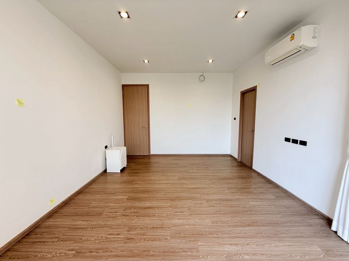 For SaleTownhomeLadprao101, Happy Land, The Mall Bang Kapi : 🔥 Loss Sale – Only 15.79 MB, Luxury  Townhouse with Private elevator - THER LADPRAO 93