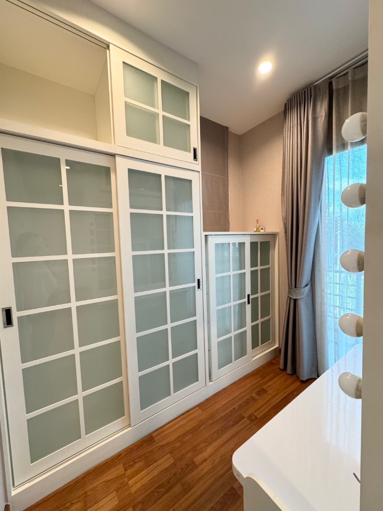 For SaleHouseLadkrabang, Suwannaphum Airport : P-2621 Urgent sale! Twin house, Pruksa WE/2 On Nut Rama 9, corner house, best price in the project, near Airport Link