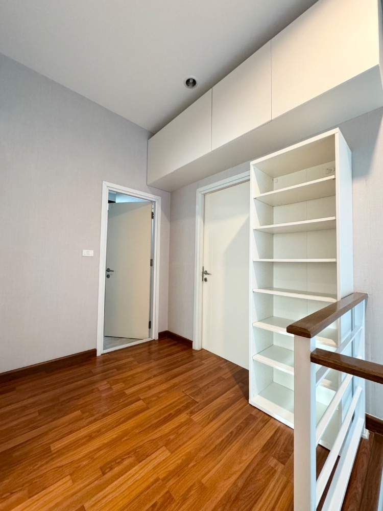 For SaleHouseLadkrabang, Suwannaphum Airport : P-2621 Urgent sale! Twin house, Pruksa WE/2 On Nut Rama 9, corner house, best price in the project, near Airport Link