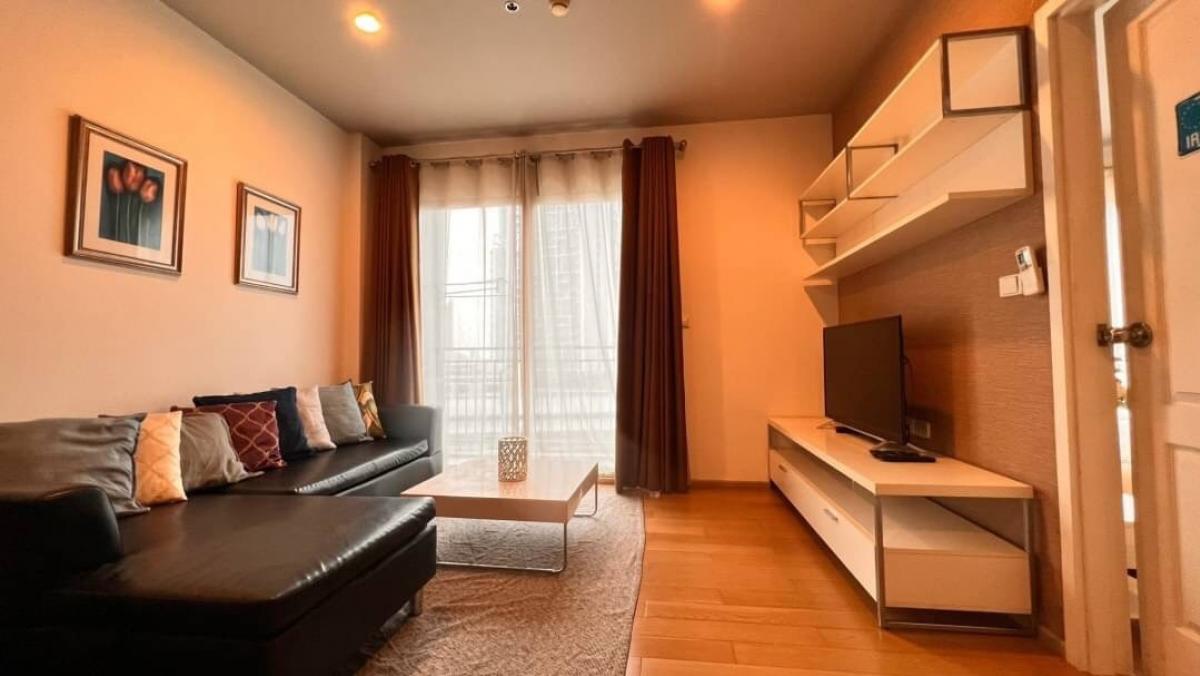 For RentCondoWongwianyai, Charoennakor : Hive at Sathorn | 1 bedroom for rent, beautifully decorated, good price, condo next to BTS Krung Thon.