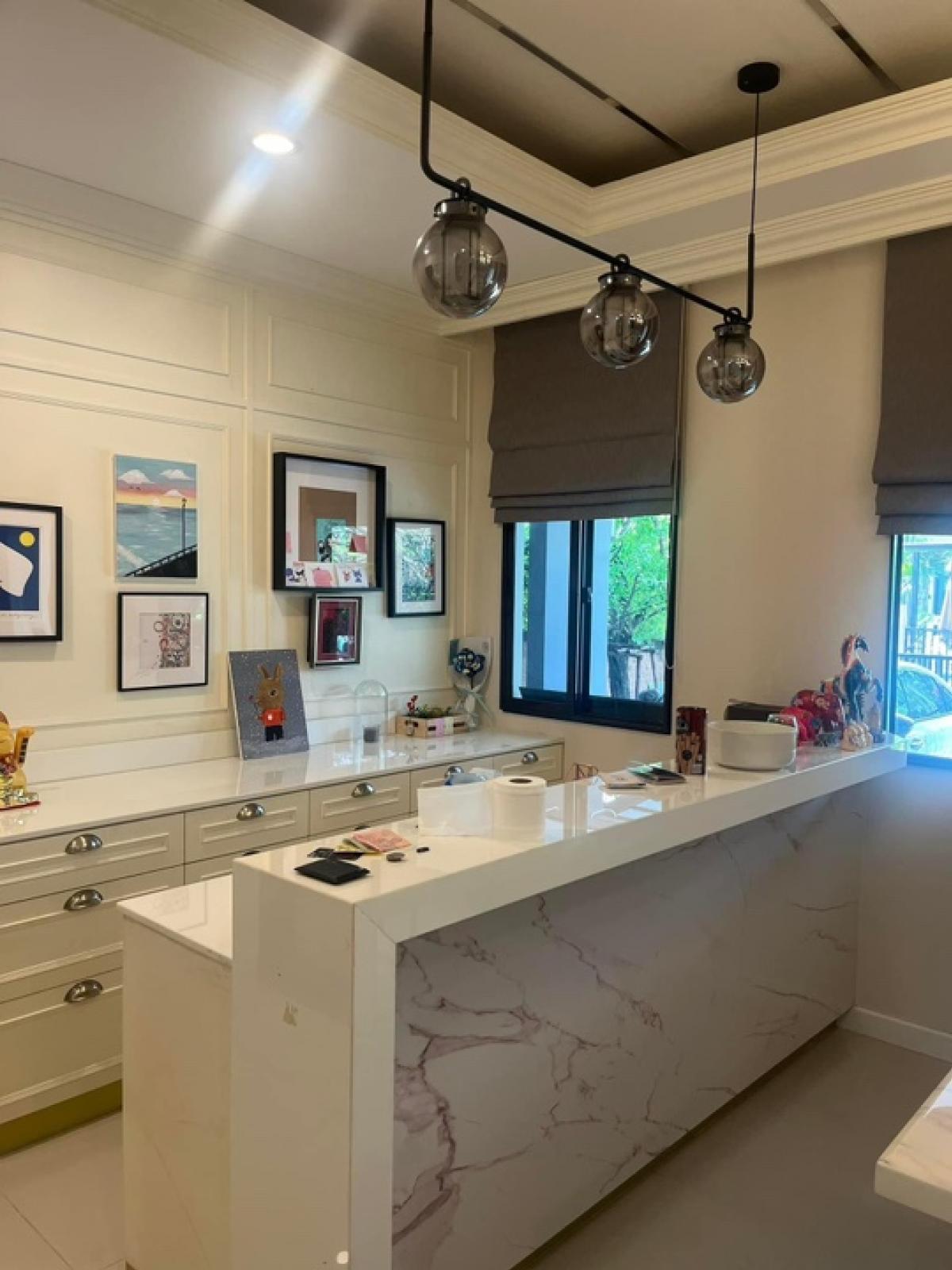 ให้เช่าบ้านพัฒนาการ ศรีนครินทร์ : Rent Luxury House near ใกล้ทองหล่อ เดินทางสะดวก