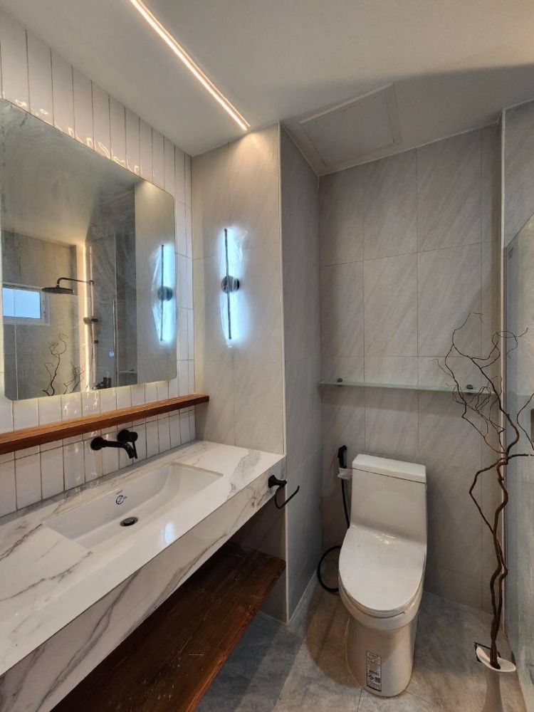 For SaleCondoBangna, Bearing, Lasalle : S-BLLN102 Condo for sale, Baan Suan Lalana-Suan Luang, 4th floor, garden view, 116 sq m, 3 bedrooms, 2 bathrooms, 3.6 million, 064-959-8900