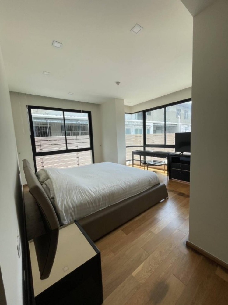 For SaleCondoSukhumvit, Asoke, Thonglor : S-MISV101 Condo for sale, Miller Sukhumvit 40, 2nd floor, garden view, 109.31 sq m, 3 bedrooms, 3 bathrooms, 16.5 million, 064-959-8900