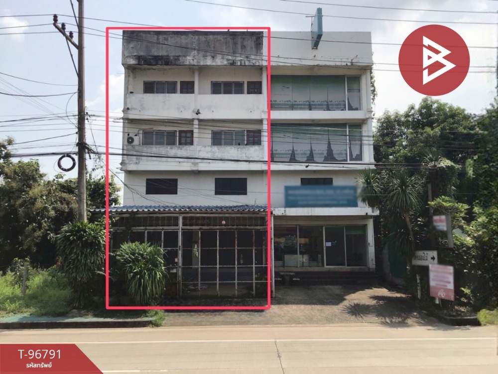 ขายอาคารพาณิชย์อุตรดิตถ์ : ขายอาคารพาณิชย์ 3.5 ชั้น ถ.พาดวารี เนื้อที่ 42.4 ตร.วา ป่าเซ่า อุตรดิตถ์