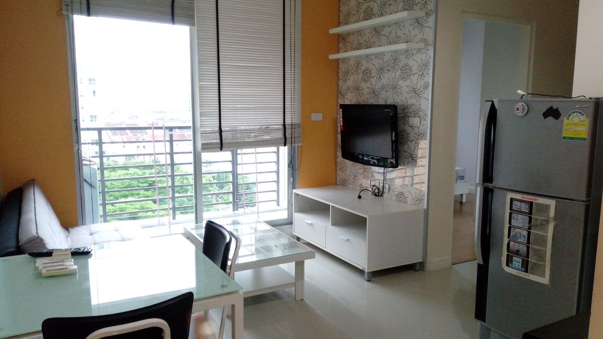 For RentCondoOnnut, Udomsuk : Corner unit, very nice, Walking distance to BTS Punnawith  Big size  Friendly price