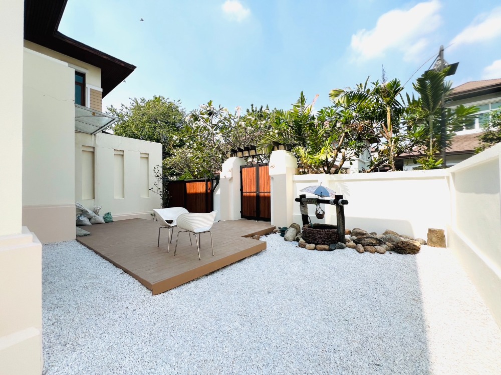 ให้เช่าบ้านเลียบทางด่วนรามอินทรา : ให้เช่าบ้าน สิริ ทาวารา วิลเลจ Siritawara Village ลาดพร้าว