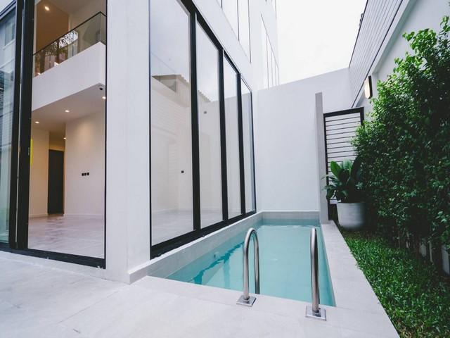 For SaleHouseOnnut, Udomsuk : For sale: The Shade 101, 3.5-storey twin house with swimming pool, house in the heart of Sukhumvit 101, Soi Punnawitthi 29, starting at 16.9 million baht*