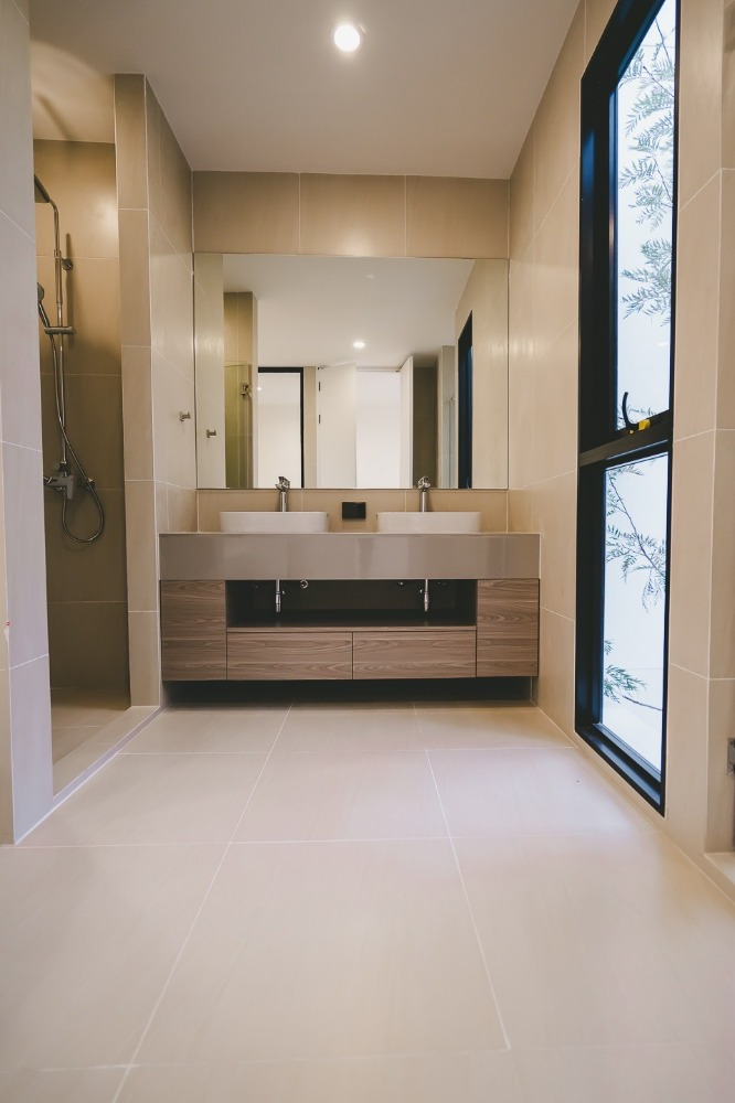 For SaleHouseOnnut, Udomsuk : For sale: The Shade 101, 3.5-storey twin house with swimming pool, house in the heart of Sukhumvit 101, Soi Punnawitthi 29, starting at 16.9 million baht*