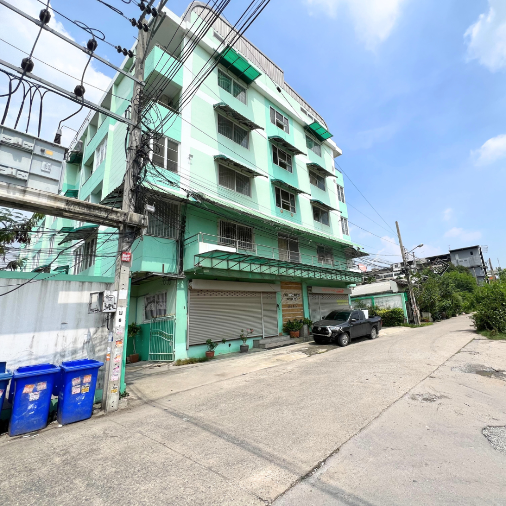 For SaleHotel&Apartment BusinessPattanakan, Srinakarin : Apartment for sale, 80 rooms, near Srinakarin Road, size 2 ngan 99 sq w.