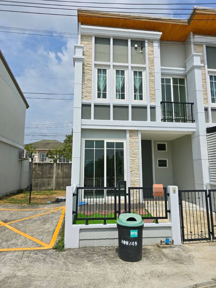 ขายทาวน์โฮมลาดกระบัง สุวรรณภูมิ : ขายทาว์นโฮม โกลเด้นทาวน์ 2 บางนา-สวนหลวง  หลังมุม ‼️ราคาถูกมาก