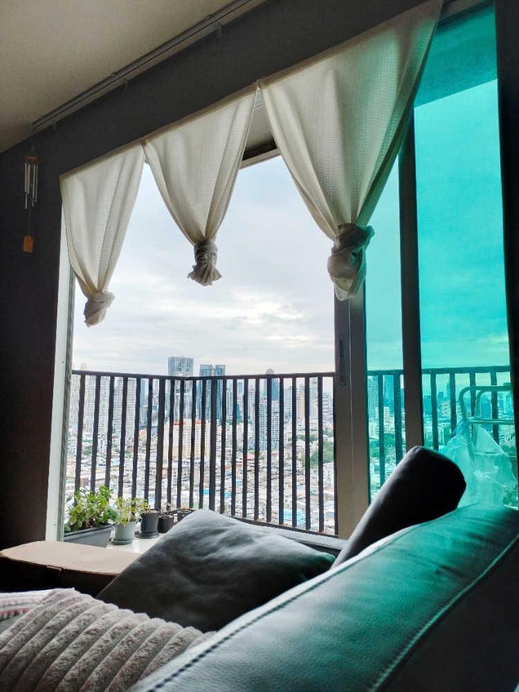 ขายคอนโดสาทร นราธิวาส : ขายคอนโดฟิวส์ จันทน์ - สาทร 2 ห้องนอน 2 ห้องน้ำ 60 sqm