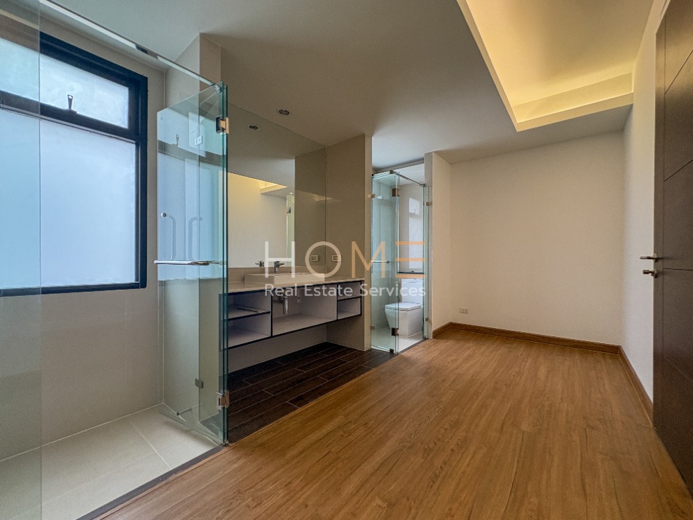 ขายทาวน์โฮมอ่อนนุช อุดมสุข : เบล็ส ทาวน์ สุขุมวิท 50 / 3 ห้องนอน (ขายพร้อมผู้เช่า), Bless Town Sukhumvit 50 / 3 Bedrooms (SALE WITH TENANT) PALM829